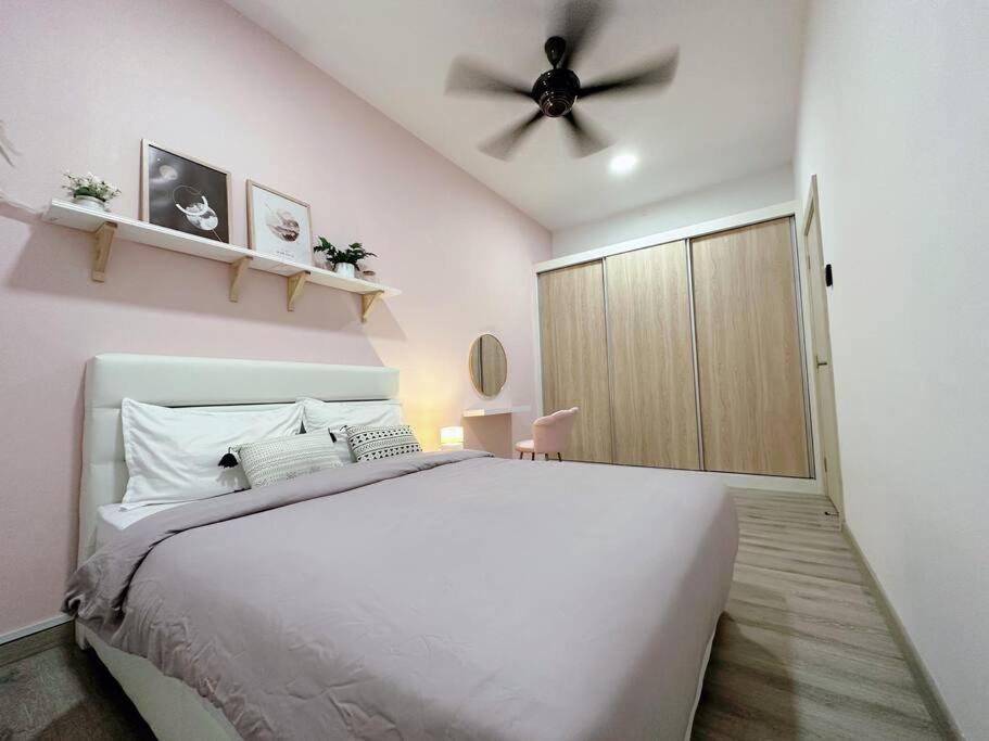 2br@jb Mid Valley Southkey Mosaic High Speed Wi-fi Ciq * Johor Bahru
